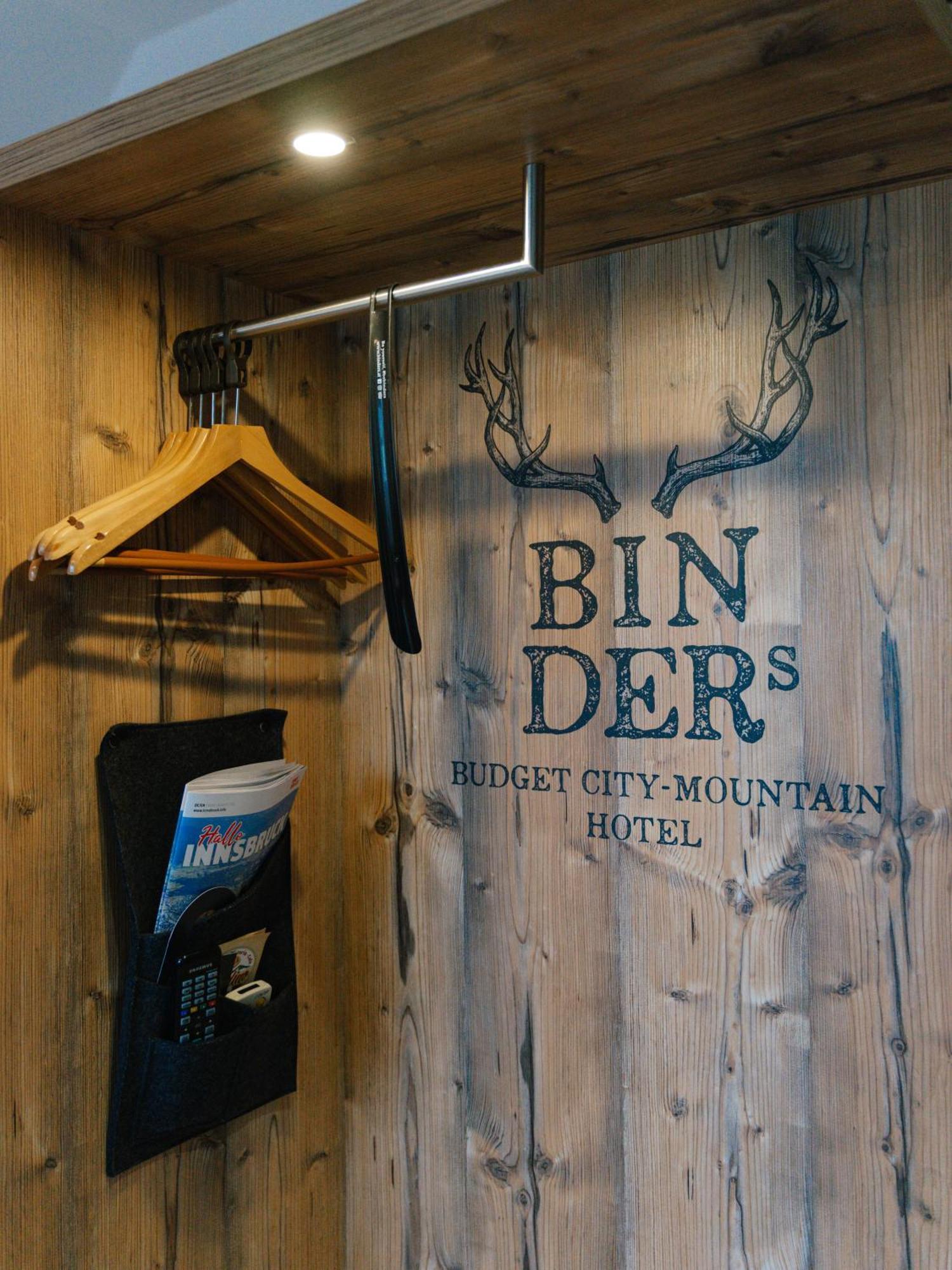 Binders Budget City-Mountain Hotel Innsbruck Exteriör bild